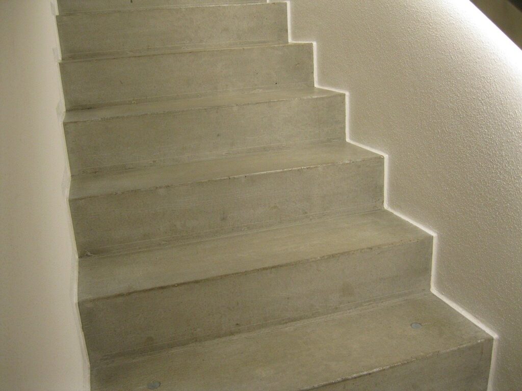 Lépcső betonozás