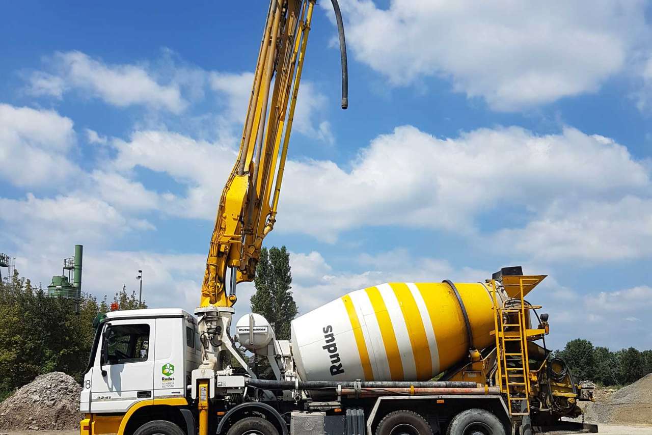 Beton rendelés-Beton dimenzio Kft-mixer - pumix - betonpumpa Beton rendelés-Beton dimenzio Kft-mixer - pumix - betonpumpa